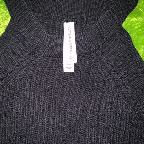 Bethany Mota halter top - Picture 3 of 3